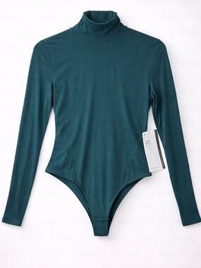 lululemon athletica Long-Sleeve Turtleneck Bodysuit in Teal Green